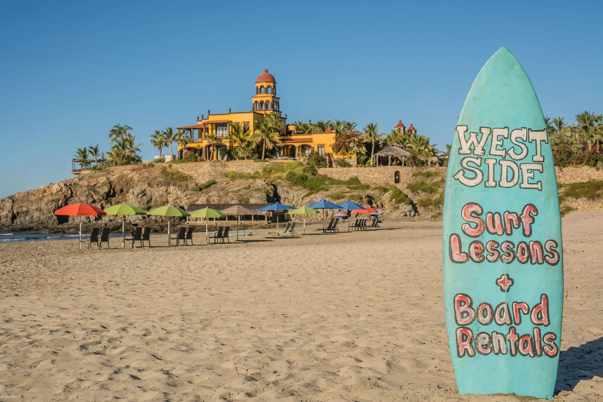 Cerritos Beach — Pacific surf break