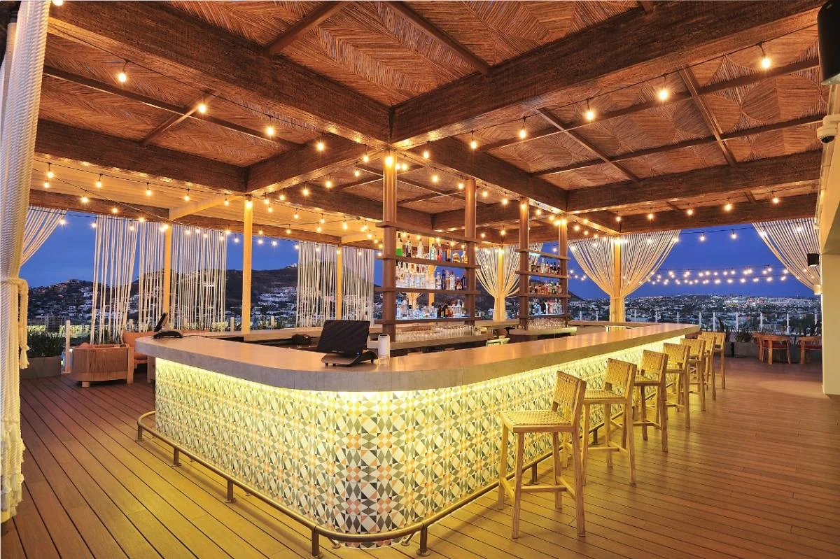 360 Bar & Rooftop
